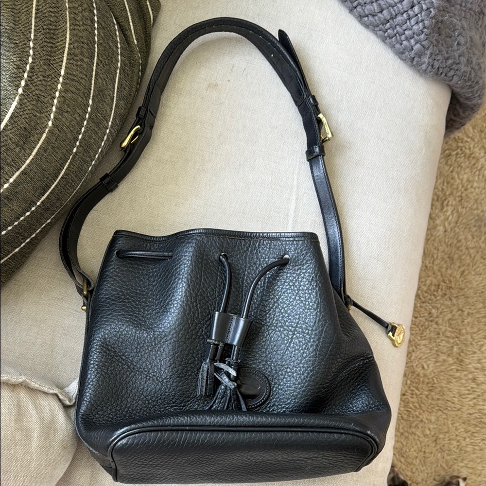 Vintage Dooney and Bourke Black Leather Women's Bag